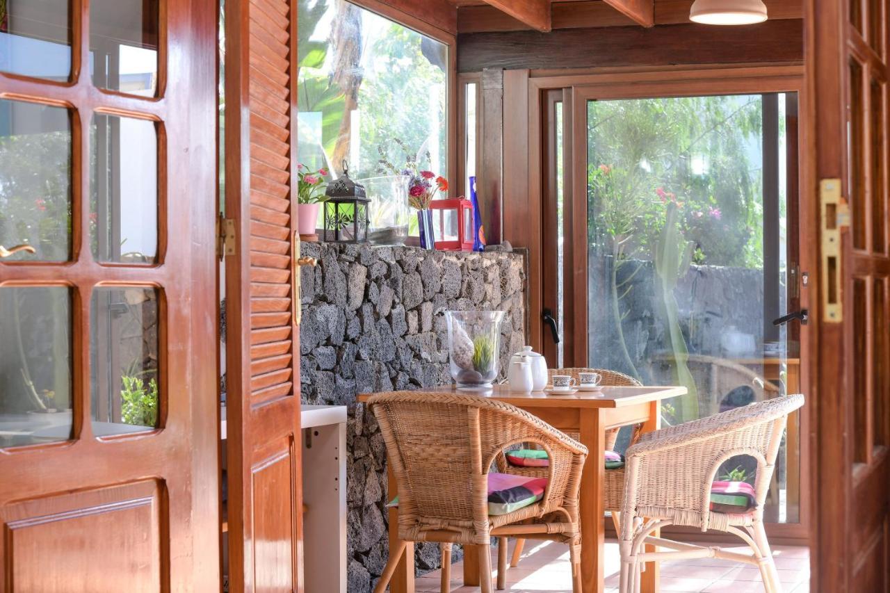 Bungalow Playa Bastian Costa Teguise Extérieur photo